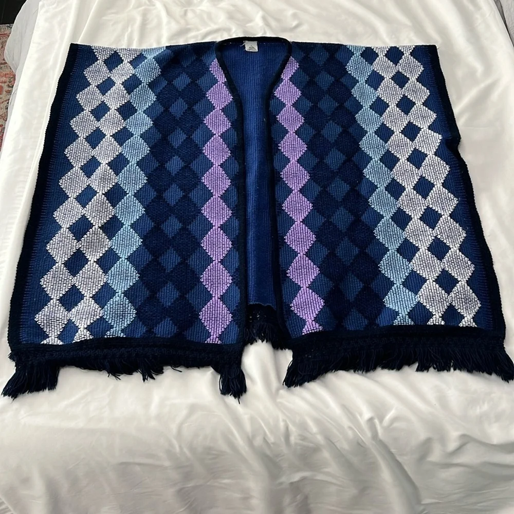 Ailed Fashion Made in Mexico Acrylic Knit Poncho